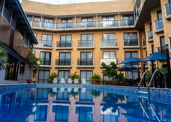 Bessa Beach Hotel